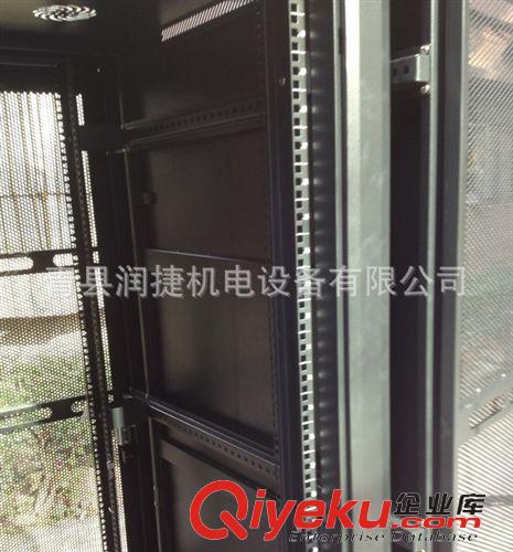PC機(jī)柜|網(wǎng)絡(luò)|交換|配電機(jī)柜 河北機(jī)柜廠價(jià)格低質(zhì)量優(yōu) 潤捷牌網(wǎng)絡(luò)機(jī)柜生產(chǎn) 機(jī)房專用