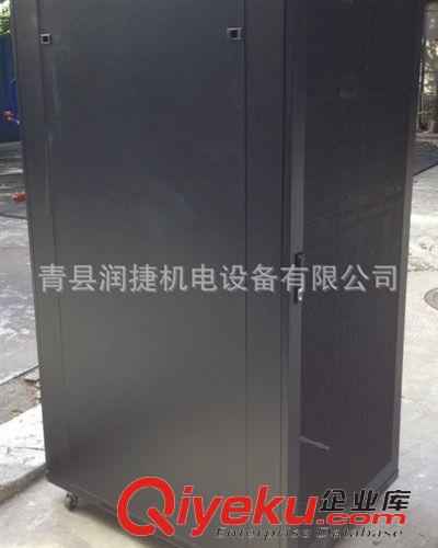 PC機(jī)柜|網(wǎng)絡(luò)|交換|配電機(jī)柜 河北機(jī)柜廠價(jià)格低質(zhì)量優(yōu) 潤捷牌網(wǎng)絡(luò)機(jī)柜生產(chǎn) 機(jī)房專用原始圖片3
