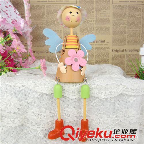 娃娃擺件 廠家批發(fā) 木質(zhì)工藝品擺件 創(chuàng)意家居裝飾品 可愛吊腿/吊腳娃娃9352