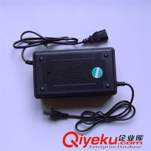 電動(dòng)車充電器 廠家直銷批發(fā)60V12AH電動(dòng)車充電器智能三段式雙定時(shí)防反接維護(hù)儀