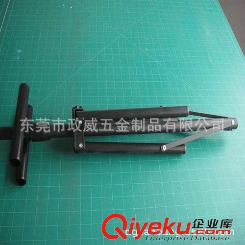 影音電器配件 生產(chǎn)銷售 鐵三腳架 酒吧音響掛架 可來圖來樣訂制