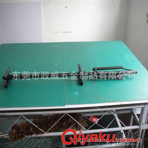 影音電器配件 生產(chǎn)銷售 鐵三腳架 酒吧音響掛架 可來圖來樣訂制