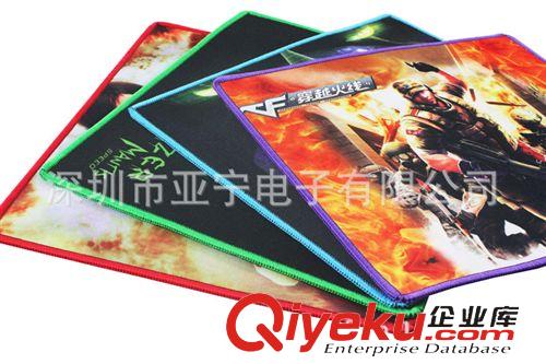 電腦配件 USB 2.0冰爽讀卡器 數(shù)碼配件 電腦周邊耗材批發(fā) 電腦配件產(chǎn)品