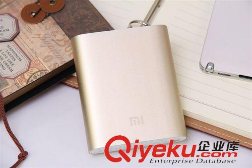 移動電源 zp小米移動電源10400毫安 手機充電寶安卓手機通用原始圖片3