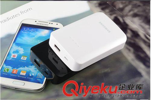 移動電源 廠家批發 迷你大香水移動電源5600毫安 充電寶 禮品定制