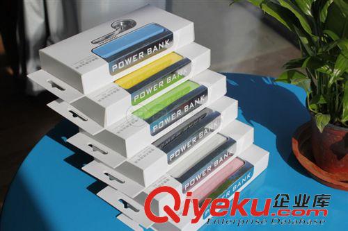 移動電源 廠家批發 迷你大香水移動電源5600毫安 充電寶 禮品定制原始圖片2