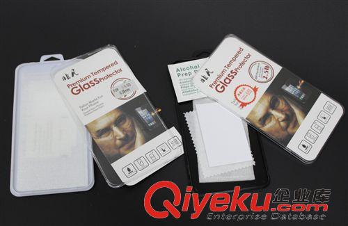 手機鋼化膜 小米3超薄鋼化玻璃膜 防刮高清手機鋼化膜0.26mm原始圖片3