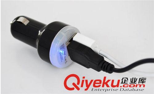 車載充電器 iphone蘋果專用車載充電器 雙USB接口2.1A車充 奶嘴車載充電器