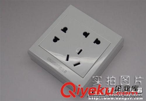 墻壁開關明暗盒 批發新明裝系列7孔86明裝船型開關智能墻壁開關插座防火槍插座原始圖片2