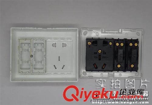 墻壁開關明暗盒 送禮品批發開關船型開關輕觸開關明裝墻壁開關插座2開5孔墻壁插座原始圖片2