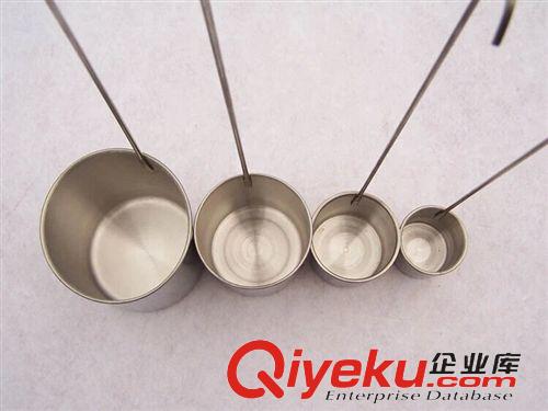 漏斗酒提 送禮品批發(fā)不銹鋼火拼酒漏油漏加厚漏斗金屬倒酒燃油放變形漏斗