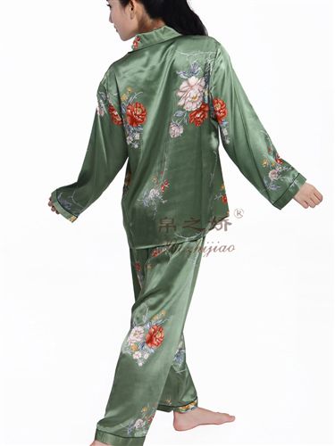 真丝女士长袖家居服 2015新品长袖家居服丝绸女士夏款真丝家居服性感玫瑰花睡衣批发