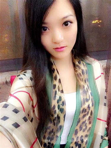 春夏款絲巾 防曬絲巾 2015新款絲巾 真絲 時(shí)尚dp風(fēng)格圍巾/披肩/廠家直銷