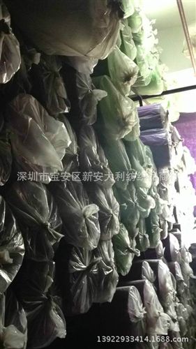 毛毡布 低价直销1.4MM厚软身戟绒布嘶叮尼 仿腈纶布偶圣诞老人衣服绣花布