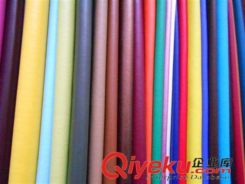 Pu皮革現(xiàn)貨 現(xiàn)貨供應(yīng)納帕紋純色PU皮革 廠家直銷原始圖片2
