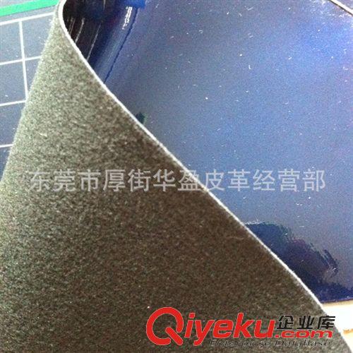 手袋料 皮革廠(chǎng)家直銷(xiāo) 現(xiàn)貨供應(yīng) PVC人造革  亮面水晶漆皮  無(wú)折痕鏡面原始圖片3