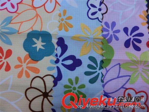 尼龍布 SQ081#    爆版愛心印花面料 童裝羽絨服棉服面料 防水羽絨面料