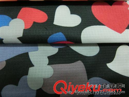 尼龍布 SQ081#    爆版愛心印花面料 童裝羽絨服棉服面料 防水羽絨面料原始圖片3