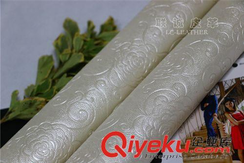 熱銷產(chǎn)品 2014新款裝飾革 半PU材料 背景墻裝飾人造革 壓花皮革 多色選擇