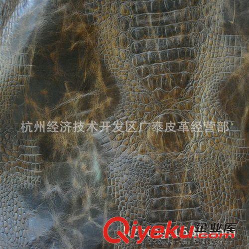 油變臘變 廠家供應(yīng) 鱷魚紋皮革 男女包包專用皮革 鱷魚紋壓花皮革原始圖片3