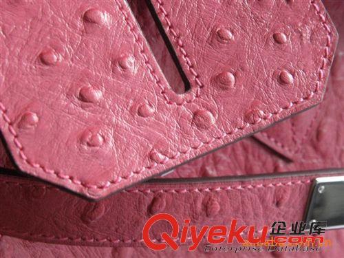 皮革、手袋箱包 廠家直銷各色gdPVC人造革之亮光駝鳥紋