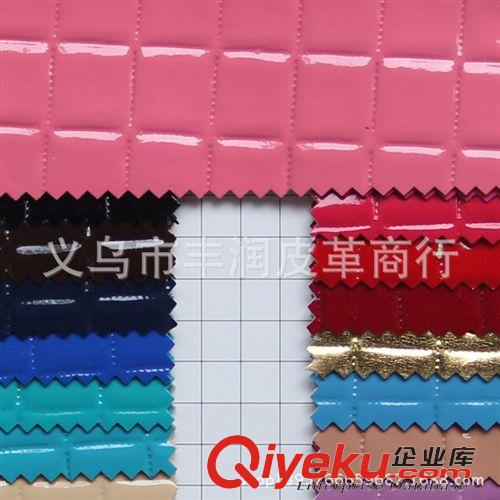 箱包革 廠家直銷PVC人造革 箱包革裝飾革 家居合成革大鱷魚紋