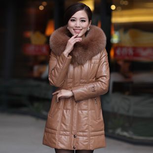 zp服飾 zp羽絨服中長款狐貍毛領(lǐng)帶帽綿羊皮羽絨服海寧皮衣2012新款原始圖片3