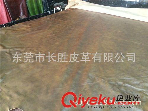 頭層薄皮 長(zhǎng)期供應(yīng)gd黃牛頭層皮  雙色摔紋 手感柔軟 gd家具原材料