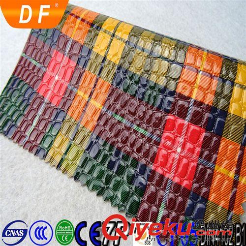 PVC箱包革 gd鱷魚(yú)紋英倫風(fēng)格子紋飾品盒拉桿箱箱包皮革PVC人造革原始圖片3