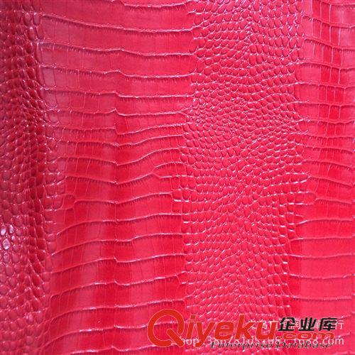 半PU產品 義烏皮革廠家直銷 現貨供應 半PU噴涂小鱷魚紋原始圖片2