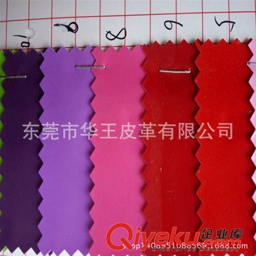 pvc人造革 現(xiàn)貨促銷 PVC鴕鳥紋皮革 箱包革 鑰匙扣革 背包革 壓花印花皮革
