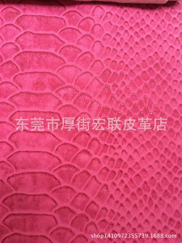 家具裝飾革 鱷魚(yú)紋 半PU人造革 gd家具 沙發(fā)皮革
