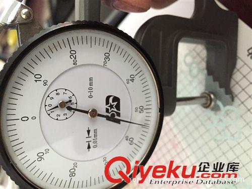 網布PVC 皮革廠家直銷超透膜復網布 人造革 箱包材料 顏色齊全 花型多樣
