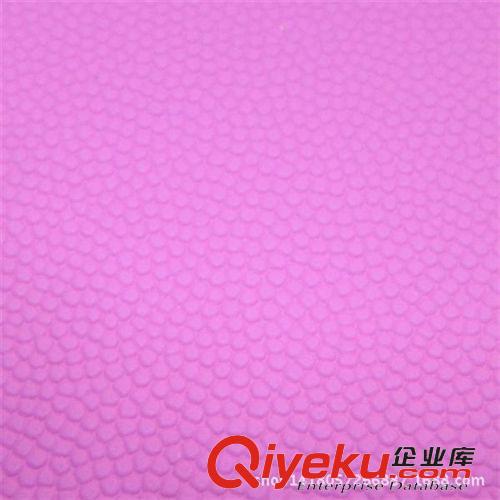 PVC人造革 2015年{zx1}皮革  熱銷流行  多色可選  品質好