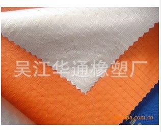 涤塔夫系列（Poly Taffeta） 供210T涤塔夫格子210T涤塔夫PU1000MM210T格子涤塔夫PU涂银涂白