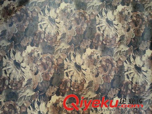 #時(shí)尚手袋料# 供應(yīng)現(xiàn)款十字紋印花PU皮革 涂鴉式花紋 彩色大花紋  IPAD包用料