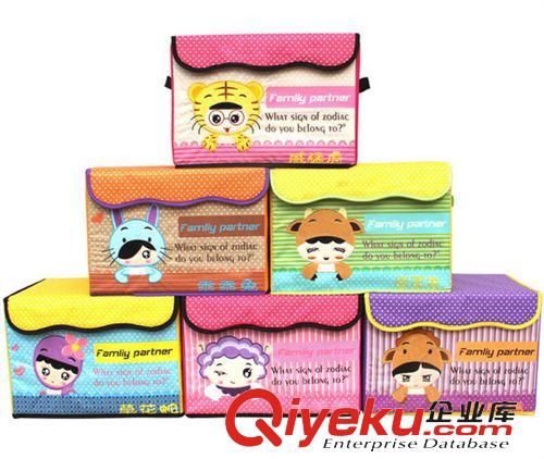 一件可發專區 牛津布12生肖刺繡收納箱 海綿隔層可洗整理折疊箱 加厚紙板儲物箱