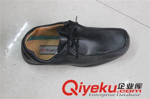 板鞋 春款上市男士休閑舒適平底皮鞋商務(wù)套腳低幫鞋子批發(fā)301原始圖片3