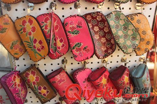 錢包 廠家批發(fā) 新款民族風(fēng)真皮彩色印花零錢包 手工縫制零錢包鑰匙包原始圖片3
