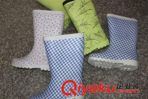 雨鞋、雨靴 男女青年雨鞋 雨靴 出口韓國外貿(mào)原單 超潮時尚男女童水鞋原始圖片3