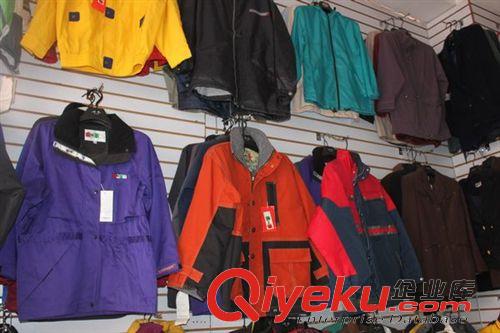 登山服 廠家常年供應(yīng) 多款男士戶(hù)外服 休閑服 運(yùn)動(dòng)服 男士登山服