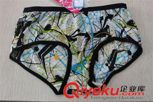 其他嬰幼兒衛浴清潔用具 廠家直銷 可愛卡通小熊圖案 兒童泳褲 新店tj促銷中