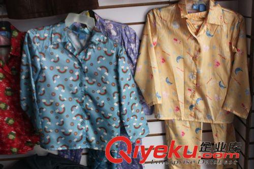女式衛(wèi)衣、絨衫 廠家清倉(cāng)新世家族家居服半袖半褲女梭織牛奶絲睡衣套裝原始圖片3