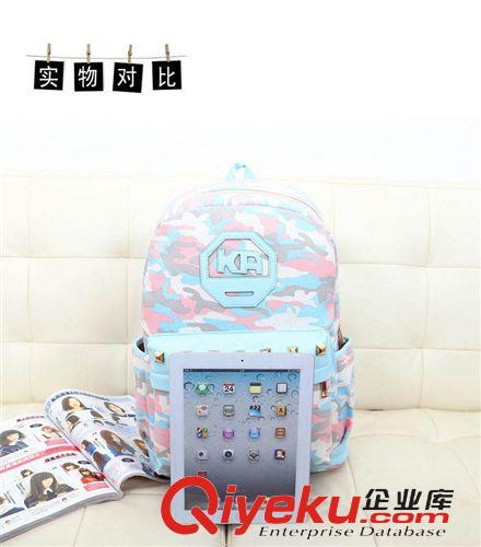 雙肩背包 2014新款迷彩鉚釘雙肩包女大高初中學生書包時尚潮韓版旅游背包原始圖片2