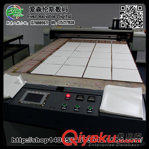 UV 平板打印機(jī) 供應(yīng)眼鏡腳架UV彩印機(jī) 平板噴畫機(jī) 手機(jī)皮套UV打印機(jī) 廠家直銷原始圖片3