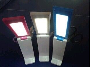 火爆款 USB電池兩用創意筆筒臺燈 LED精品護眼燈 臥室折疊小臺燈 小夜燈原始圖片3