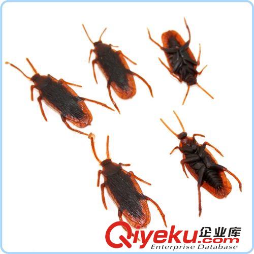 【整蠱玩具】 愚人節(jié)用品 整蠱道具 整人玩具惡搞 仿真蟑螂/小強(qiáng) 嚇一跳玩具