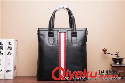 八黎 進口原版皮男士斜挎包品牌男包批發真皮高檔休閑單肩包一件代發