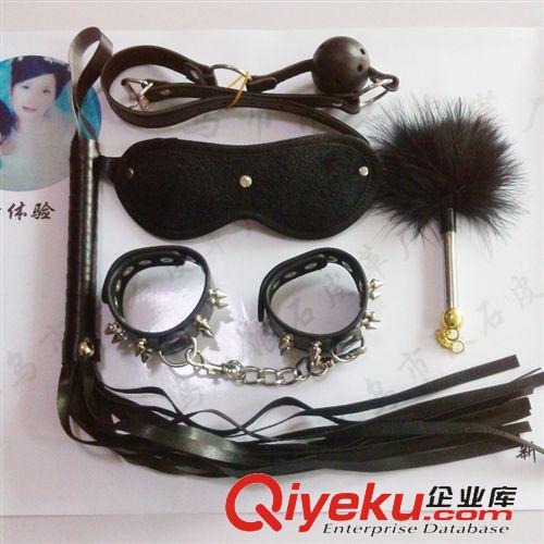 情趣配件 情趣皮革成人用品 夫妻情趣用品十字skjk 鏈接扣十字架