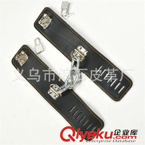情趣skjk 成人情趣用品批發(fā) 捆綁束縛6毫米粗sk 不銹鋼皮革鏈子sk腳鐐
